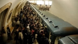 Metrodakı problemlər bitmir: 'Normal işləyən bir o qalmışdı, onu da...'