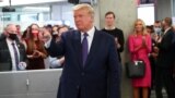 Дональд Трамп в своем избирательном штабе в Вирджинии