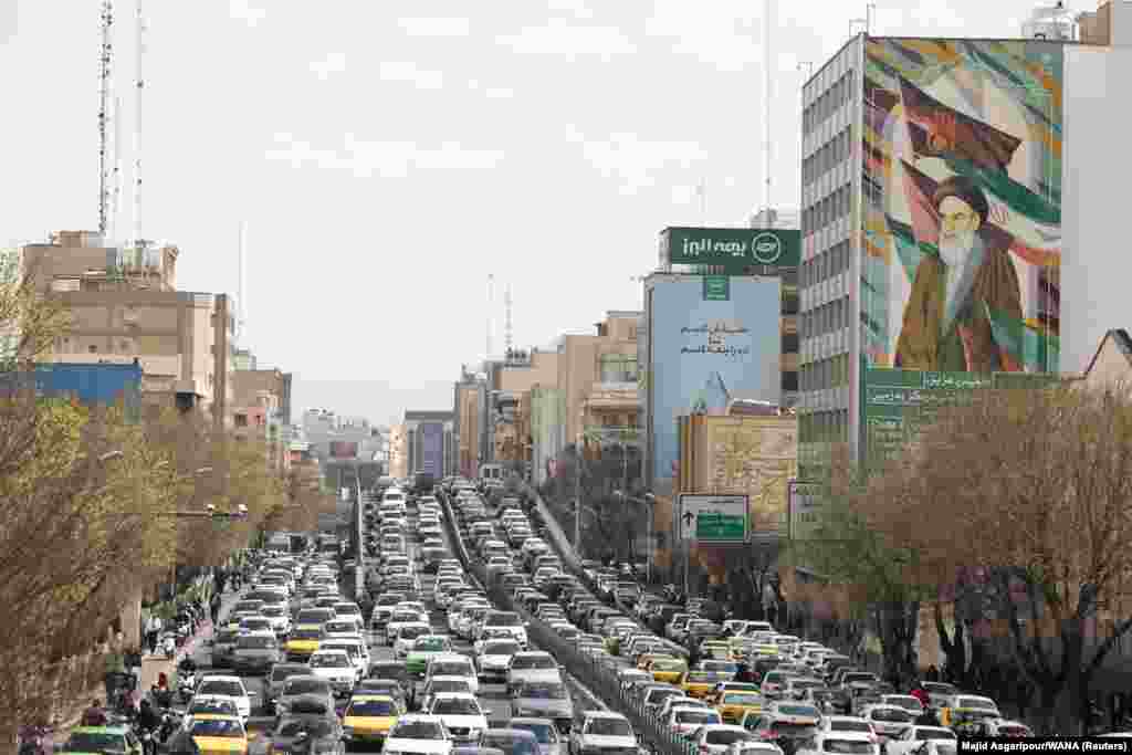 Gužva je zabilježena i u saobraćaju u Teheranu 