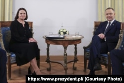 Прэзыдэнт Польшчы Караль Наўроцкі правёў сустрэчу са Сьвятланай Ціханоўскай і беларусамі. Варшава, 13 студзеня 2025