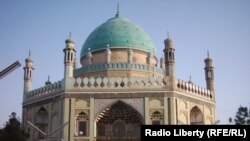 په کندهار کې د ستر احمدشاه بابا مقبره 
