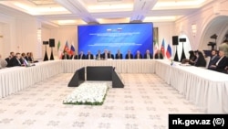 Üçtərəfli görüş