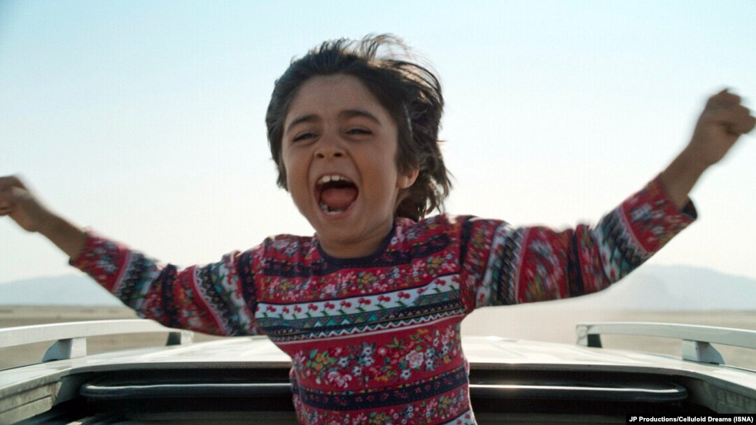 "Hit the Road" filmindən kadr
