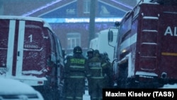 A Russian Emergency Ministry rescue team at the Listvyazhnaya coal mine after a deadly blast in 2021