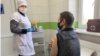 Коронавірус: у Львові почали вакцинувати безпритульних