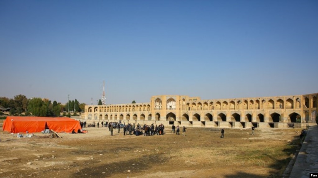 The protest site in the dry river bed in Isfahan is cleaned up on November 25.