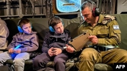 Gal și Tal Almog-Goldstein, răpiți de gruparea Hamas pe 7 octombrie, s-au întors în Israel pe 27 noiembrie.