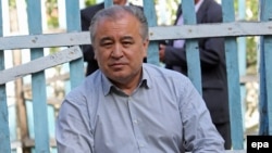 Omurbek Tekebaev was detained at the airport upon arrival from Turkey early on February 26.