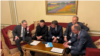 Президент України Володимир Зеленський і європейські лідери телефонують Трампу, щоб обговорити припинення вогню в Україні; 10 травня 2025 року