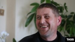 Самаабвешчаны мэр Славянска Вячаслаў Панамароў