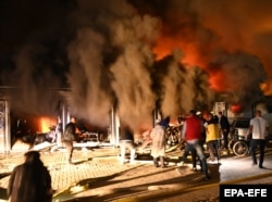 Фотографија од пожарот во тетовската модуларна ковид болница