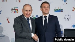 Հայաստանի վարչապետ Նիկոլ Փաշինյան և Ֆրանսիայի նախագահ Էմանյուել Մակրոն, արխիվ 