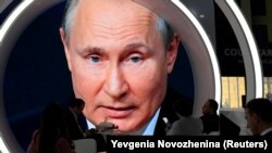 Володимир Путін у виступі на «Петербурзькому міжнародному економічному форумі» говорив про «Північний потік-2» і про Україну