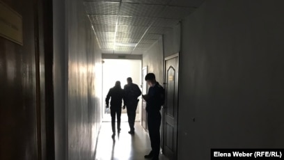 Сағызды аю секс