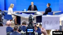 This year's event was a combined televised news conference, along with average Russians submitting questions -- and gripes to the Russian president.