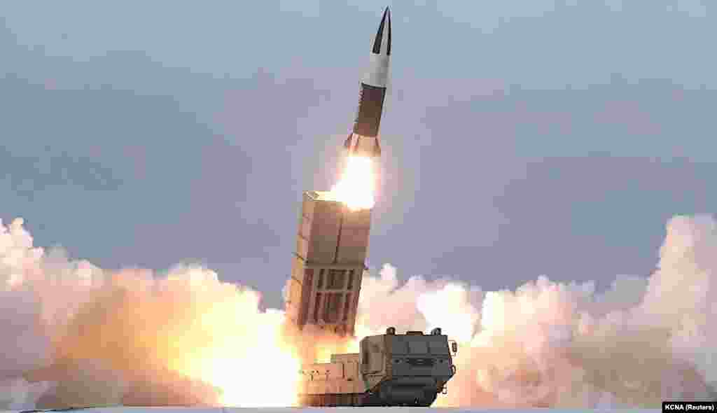 The second model of missile used by Russia against Ukraine is reportedly the KN-24, pictured here during tests at an unknown date.The KN-24 resembles the US ATACMS system in form and role. It was first tested in 2019 and features an estimated range of around 400 kilometers. Pyongyang describes the missile as a “tactical guided weapon.”