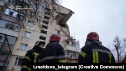 ДСНС зазначає, що обставини та причину вибуху зʼясовують відповідні служби