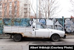 Autoturism Dacia, model 1304 pick-up.