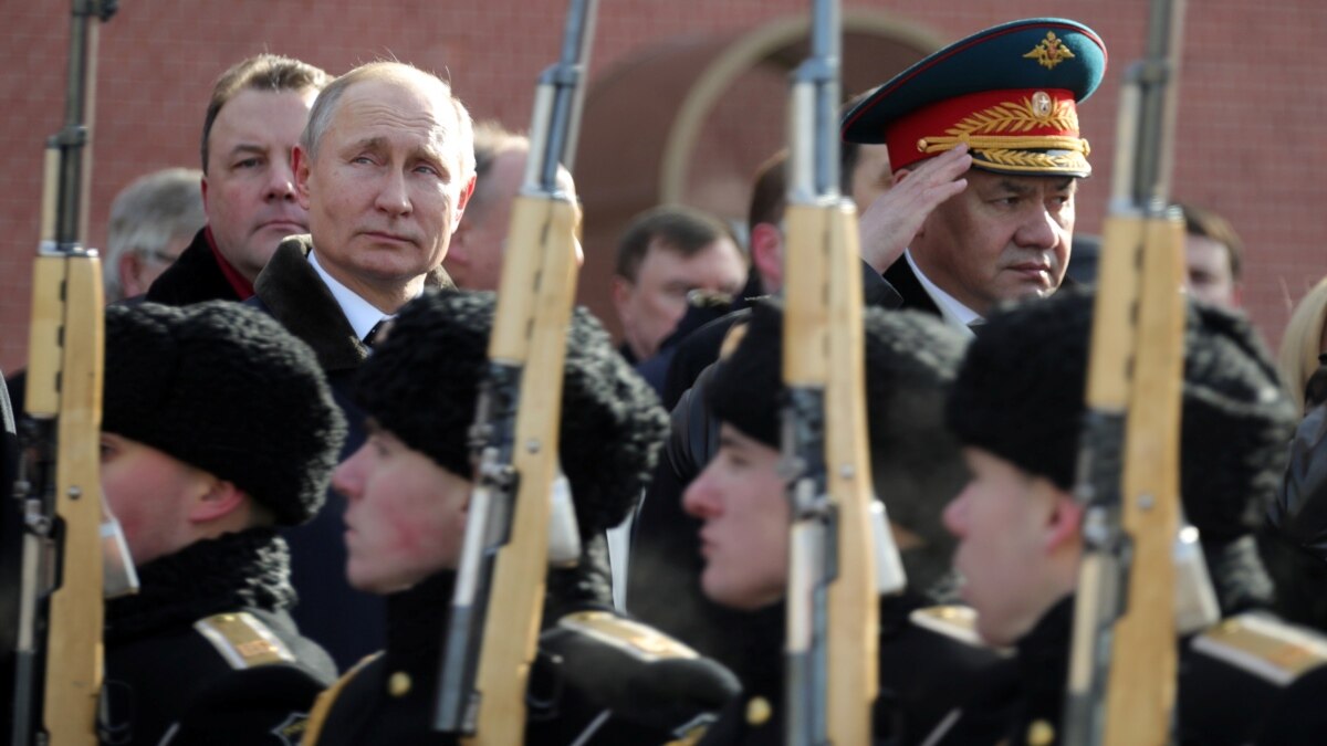 Do Russian Military Officers Have A Morale Problem Some Say Yes 