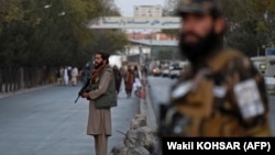 در گزارش طالبان متهم شده اند که در کار نهاد های غیر دولتی در افغانستان مداخله می کنند 