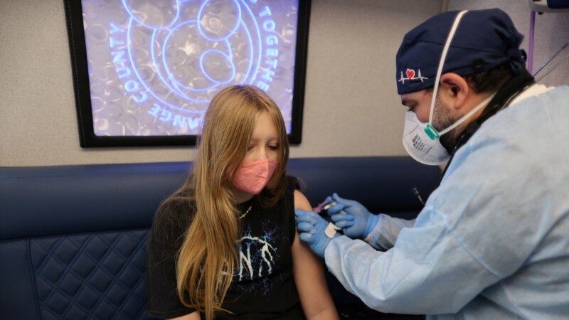 Vaksina kundër HPV-së redukton rrezikun e kancerit të qafës së mitrës