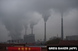 Работающая на угле электростанция в провинции Шэньси, Китай, 2015 год
