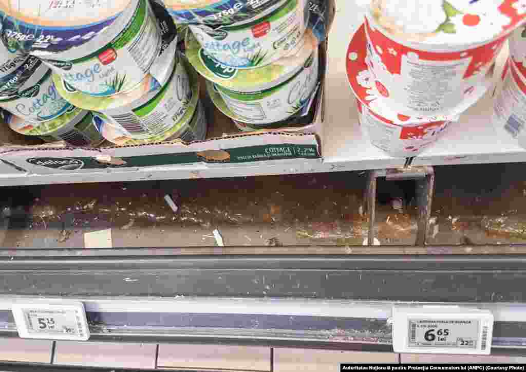 Produsele lactate din Auchan erau ținute în condiții improprii