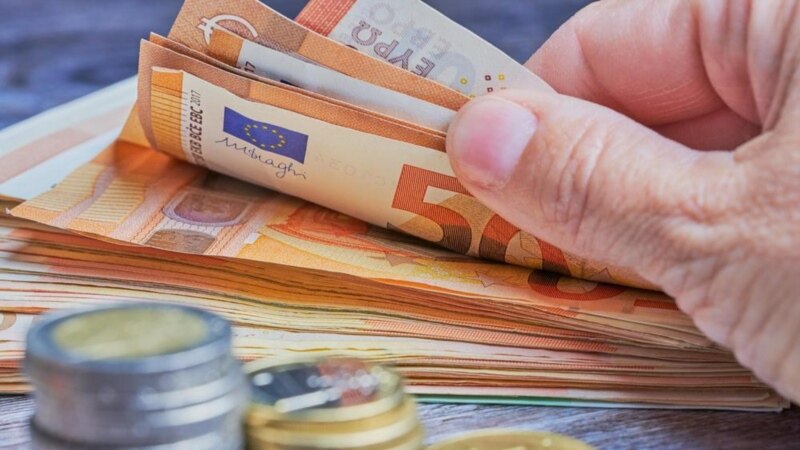 Vlera e koeficientit të pagave për vitin 2023 do të jetë 105 euro 