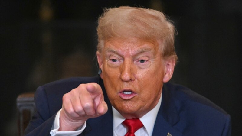 Trump e kërcënon Kinën me tarifa të reja prej 100 për qind