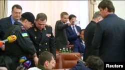 Өкмөт жыйынында Бочковскийди кармоо операциясы