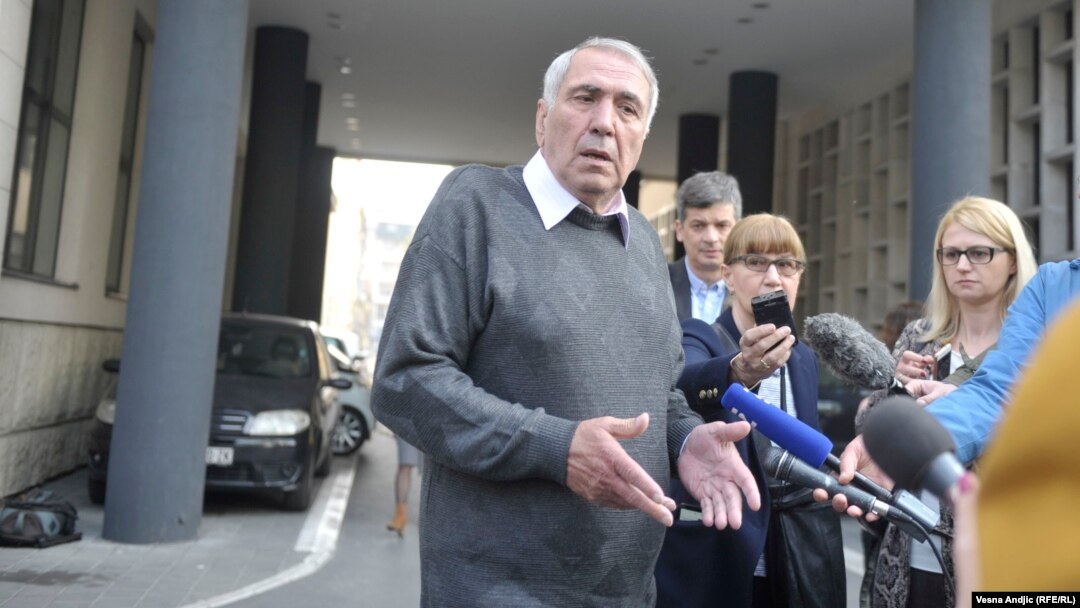 Novinar Milan Jovanović na početku suđenja bivšem predsedniku opštine Grocka Dragoljubu Simonoviću, 9. april 2019.