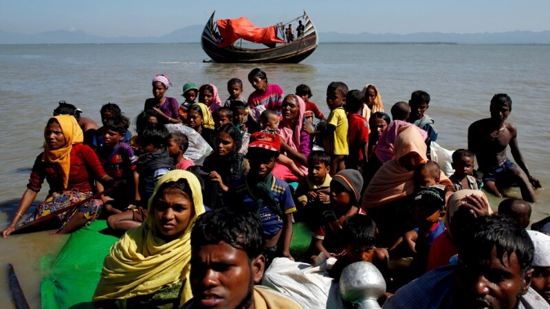 نجات حدود ۷۰ پناهجوی روهینگیاییِ سرگردان در دریا توسط اندونزی 