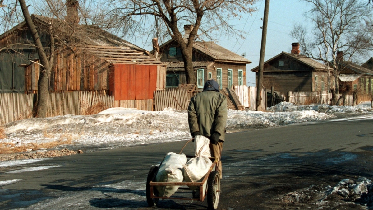 Одинокие старики могут просто замерзнуть