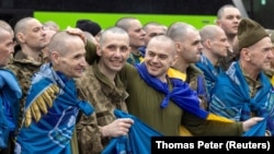 15 травня в рамках обміну полоненими з Росією до України повернулися 205 українських захисників