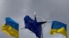Flamujt e NATO-s dhe Ukrainës, fotografi ilustruese.