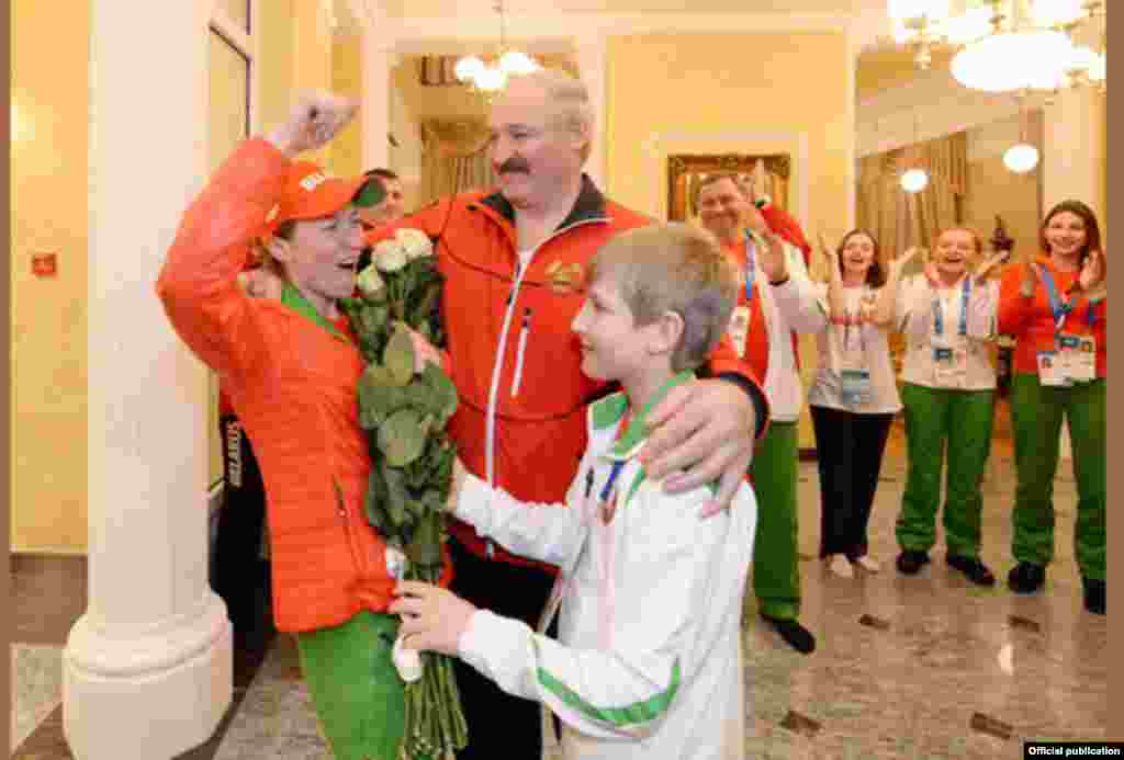 Belarus - Mikalay Lukashenko Olimpiya çempionu ilə