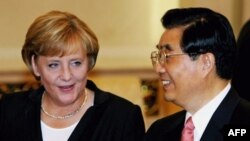 Лидеры Германии и Китая - Ангела Меркель и Ху Цзиньтао