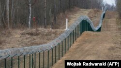 Граница между Россией и Латвией, архивное фото
