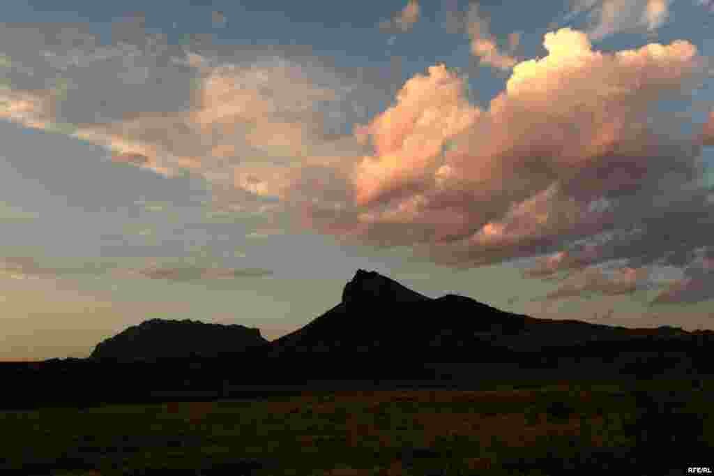 Naxçıvanda sirli "Əshabu-Kəhf" mağarası #28