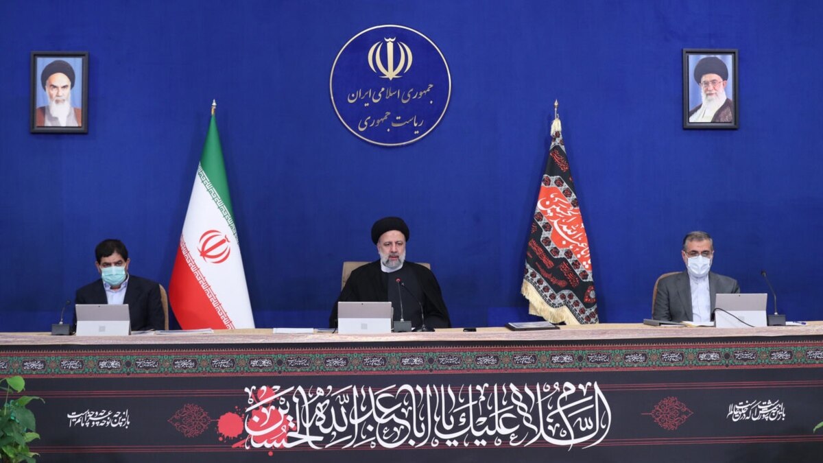 رئیسی اولین جلسه هیئت دولت خود را برگزار کرد - Vimarsana News