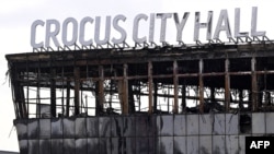 Crocus City Hall у падмаскоўным Краснагорску пасьля тэрарыстычнага нападу і пажару