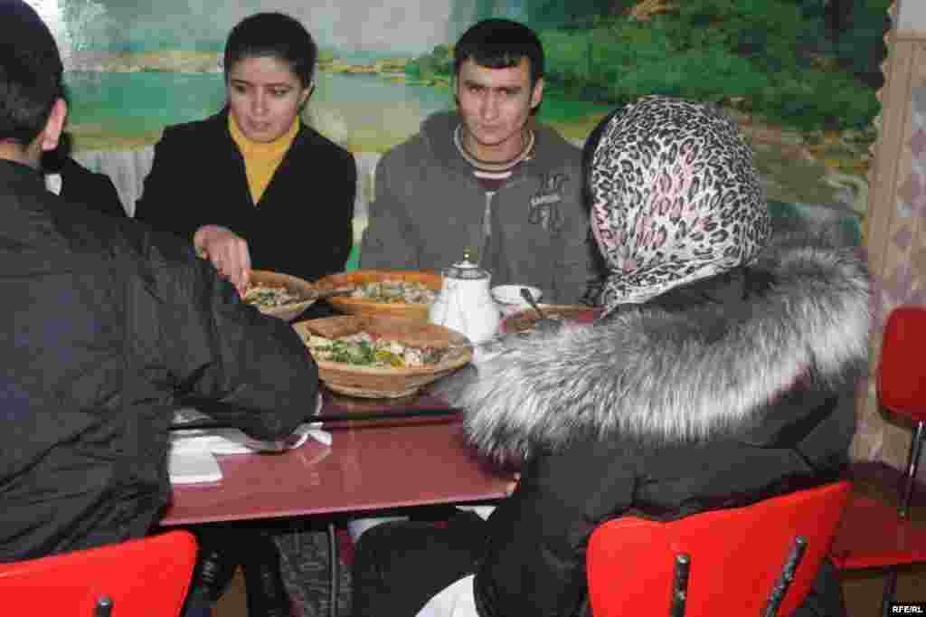 Таоми айёми зимистон #49