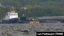 БС-136 "Оренбург", атомная подводная лодка-носитель аппарата "Лошарик"