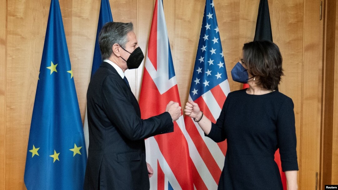 Secretarul de stat american Antony Blinken și șefa diplomației germane, Annalena Baerbock, Berlin, 20 ianuarie 2022.