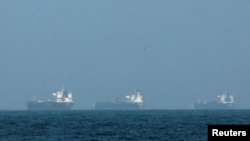 Blocarea Strâmtorii Ormuz prin care tranzitează 20% din petrolul global, precum și alte mărfuri esențiale, generează efecte economice în lanț.