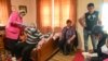 Vaccinare la domiciliu împotriva COVID-19 la Poienița Voinii, Romania, 13 mai 2021. Experții spun că fără vaccin, revenirea la tendința crescătoare a speranței de viață ar fi durat mai mult. 