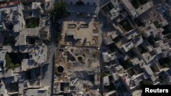 Разьбіты бамбёжкамі Алепа, выгляд зьверху