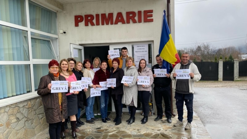 Angajații din primăriile PSD și PNL conduc revolta administrației locale împotriva reformei propuse de Guvernul majoritar PSD-PNL