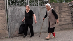 Թոշակառու թե դպրոցական՝ ամեն օր ոտքով դեպի մայրուղի. Վանաձորի «Տարոն 1»-ը 3 ամիս առանց տրանսպորտի է
