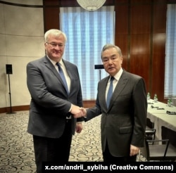 У Мюнхені Андрій Сибіга зустрівся з міністром закордонних справ Китаю Ван Ї, 12 лютого 2026 року